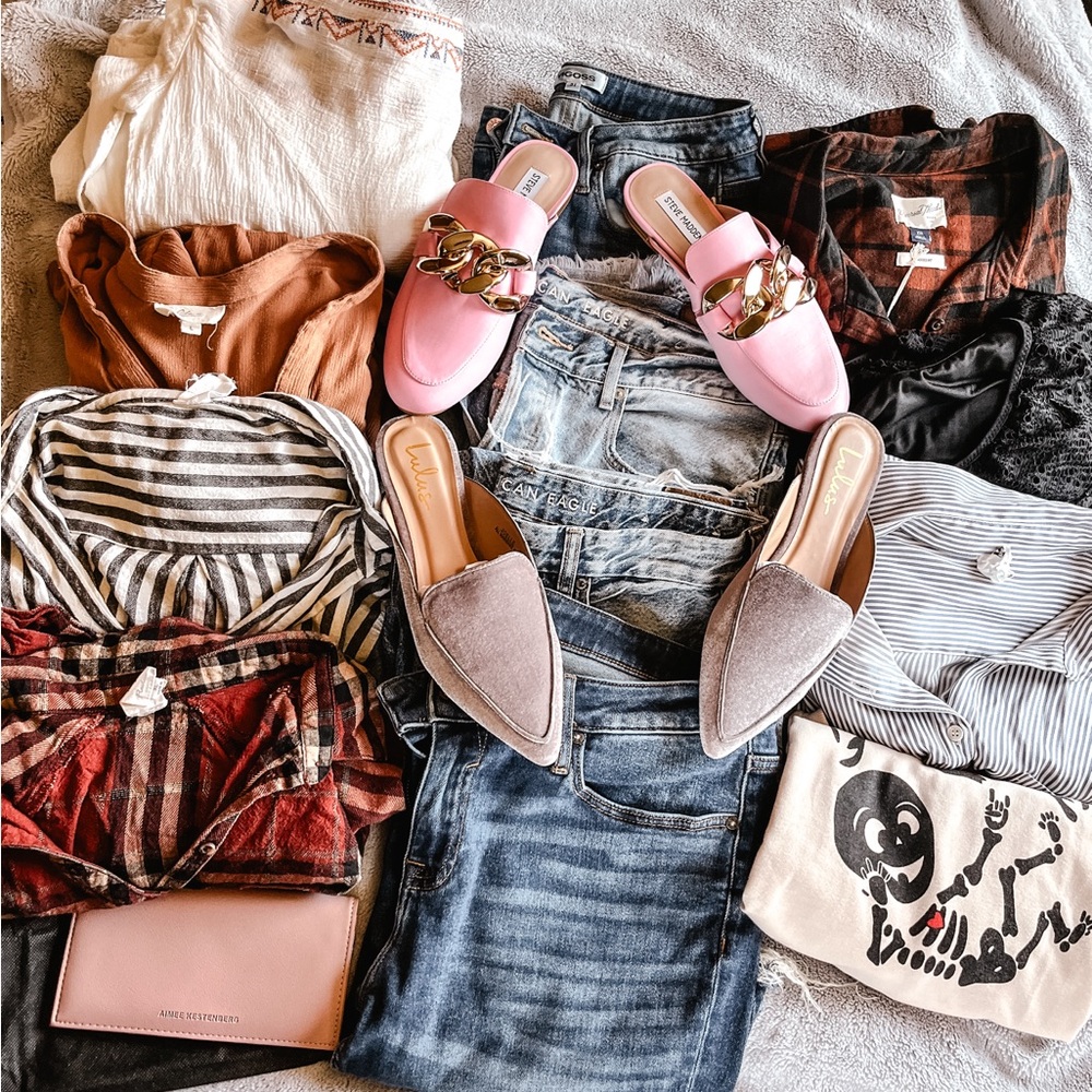 Women’s Bundle 4-5 items Size L/XL